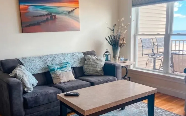 Sea Spray Condos