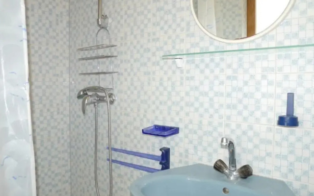 Dugi Rat Seaside Apartments
