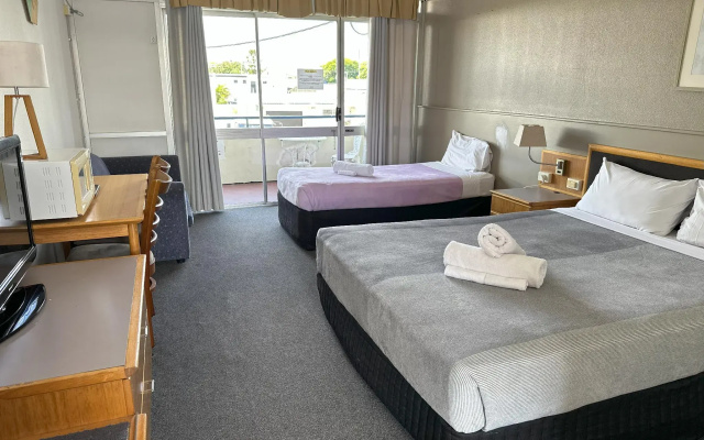 The Q Motel