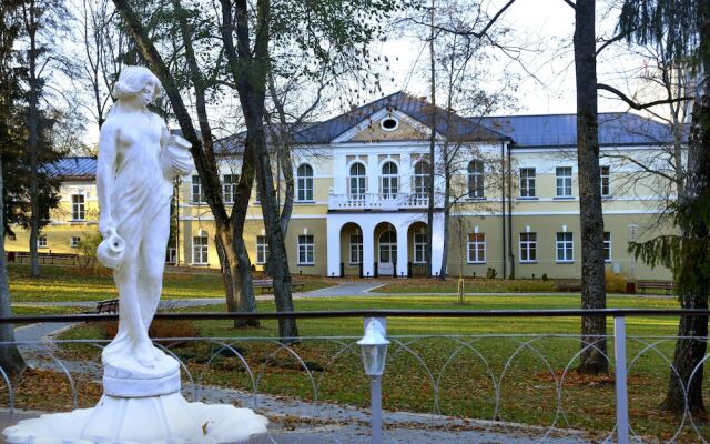 Отель Europa Royale Druskininkai Литва, Друскининкай - 3 отзыва об отеле, цены и фото номеров - забронировать отель Europa Royale Druskininkai онлайн вид на фасад