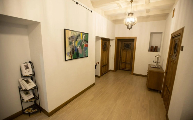 Ethno Hotel