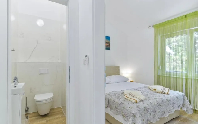 Cascade villas with private garden and jacuzzi