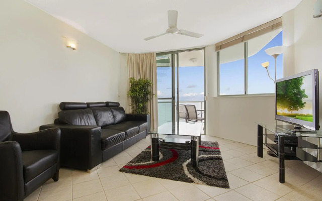 Malibu Mooloolaba