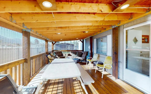 Lazy Dayz Cottage