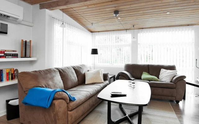 Charming Holiday Home in Glesborg Near Sea