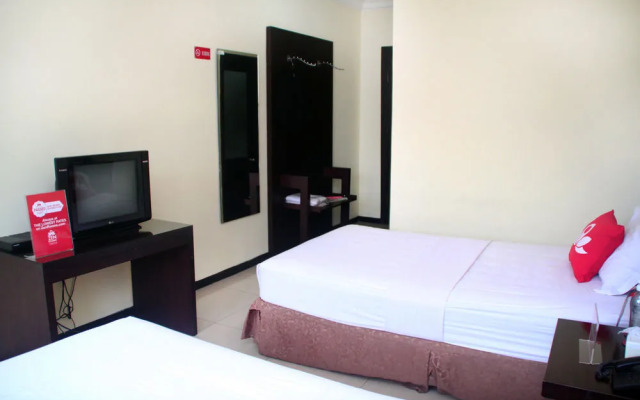 ZEN Rooms Gubeng Kertajaya