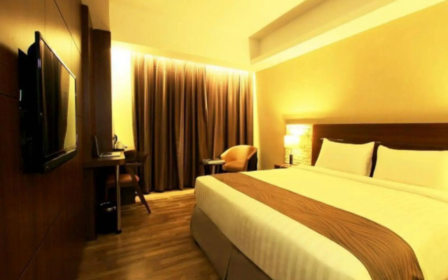 Fox Hotel Nagoya Batam