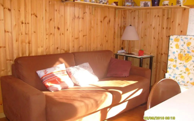 House Yanina by Holiday World