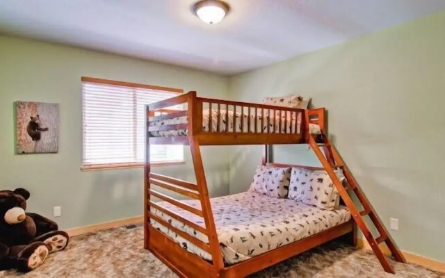 Scenic Wonders Sequoias 3 Bedrooms