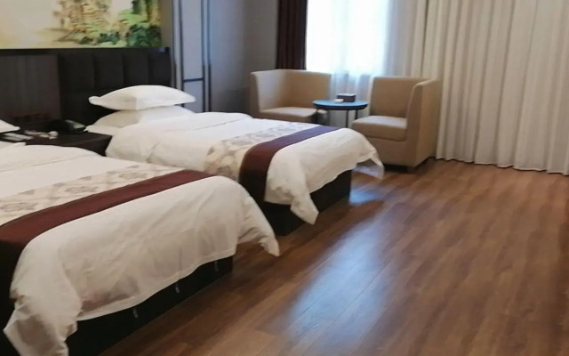 Fangyuan Holiday Hotel