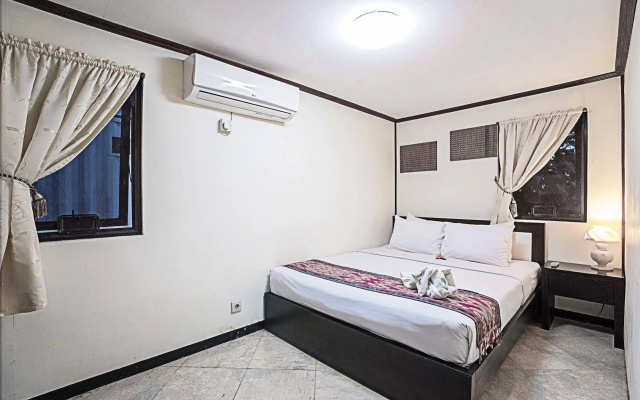 Royal Caravan Hotel Trawas