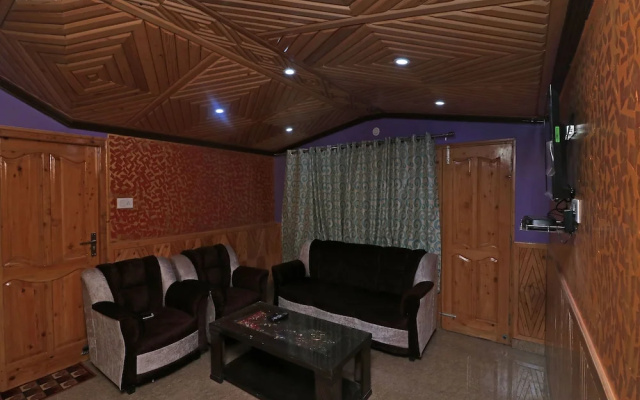 OYO 13408 Home 3BHK Hill View Devnagar