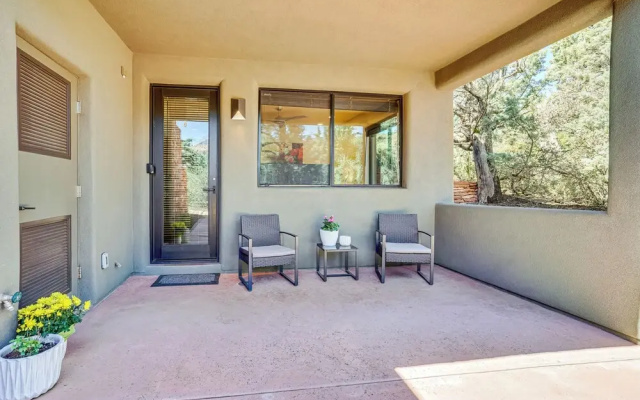 Mountain-view Patio: Sedona Suite Near Trails