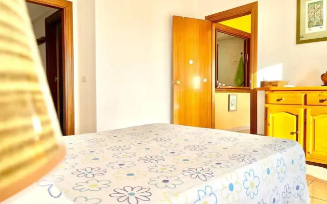 Apartment in Malaga With Sea Views & Pool