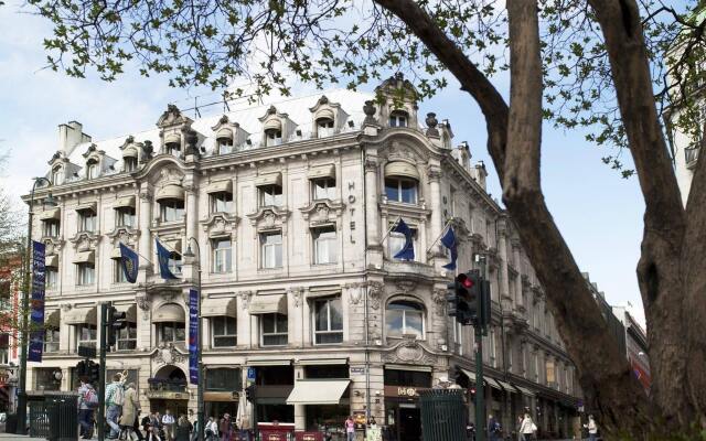 Отель Karl Johan Hotell вид на фасад