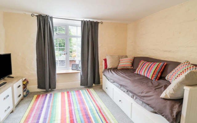 Kettle Cottage, Machynlleth