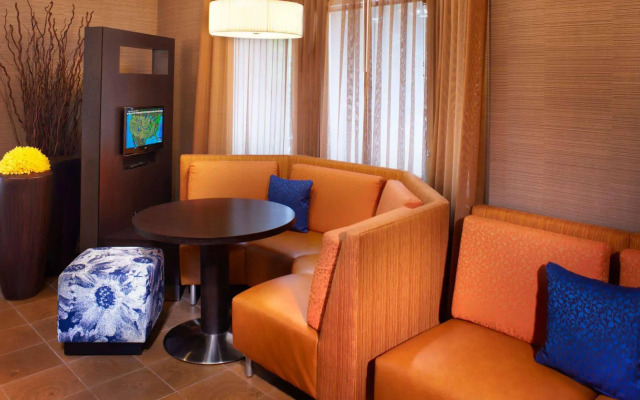 Courtyard by Marriott Cleveland Independence