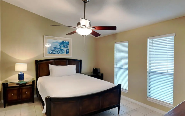 The Yellow House by Southern Vacation Rentals