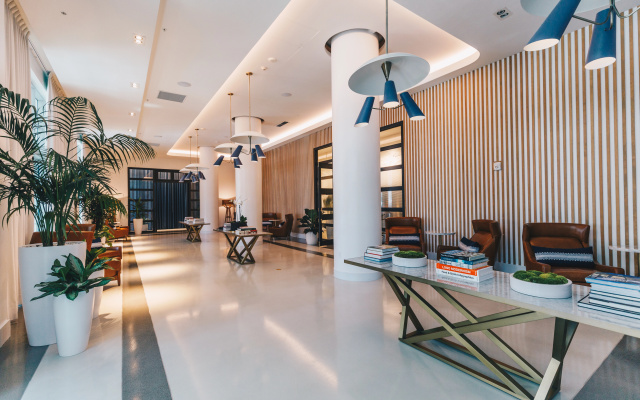 Cadillac Hotel & Beach Club, Autograph Collection