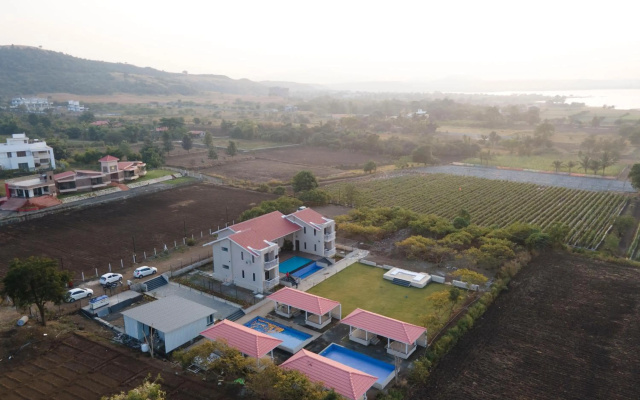 Isola Luxury Farm Suites