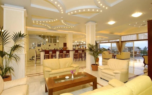 Selini Suites