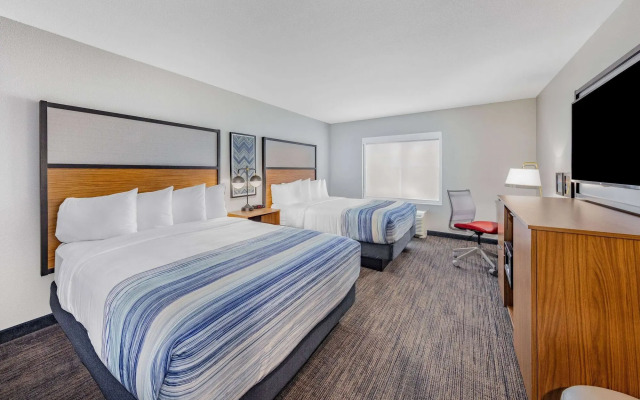 AmericInn by Wyndham International Falls Southwest