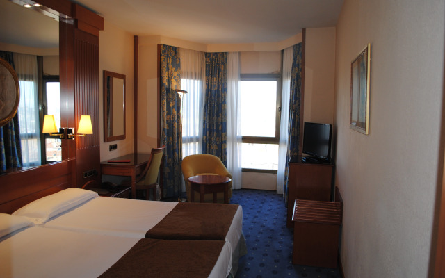 Hotel Los Bracos by Silken