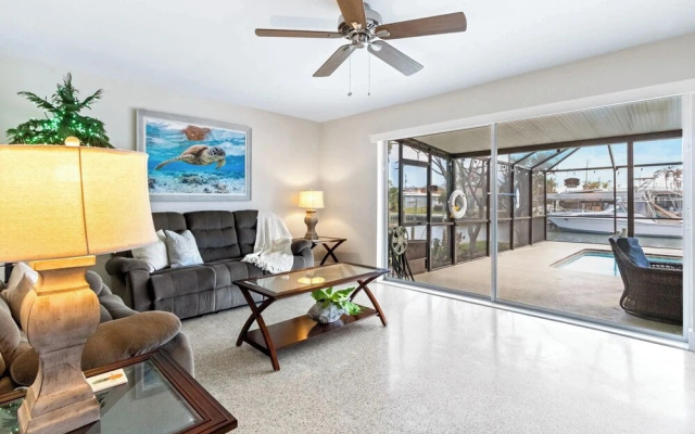 347 Carmine Dr