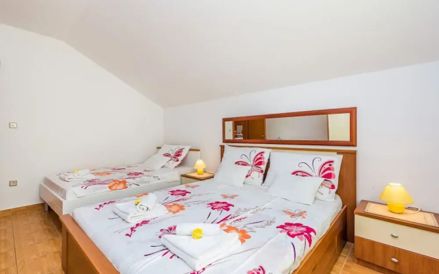 Apartment Lorena