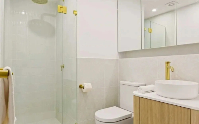 City Centre Studio by Hyde Park