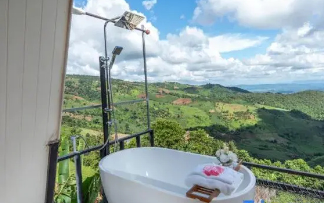 Leesuma cafe & homestay