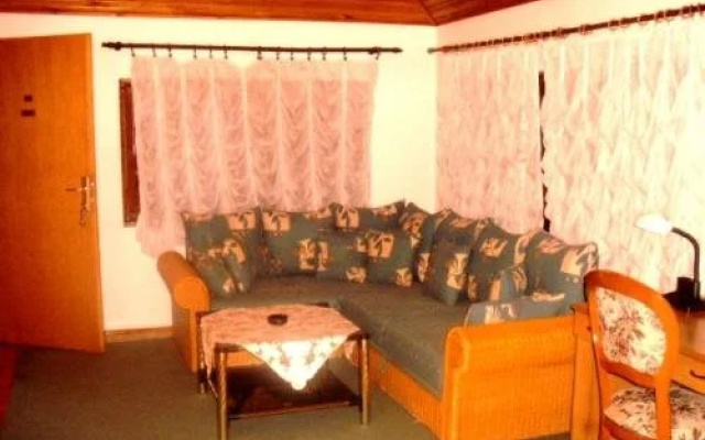 Hotel America