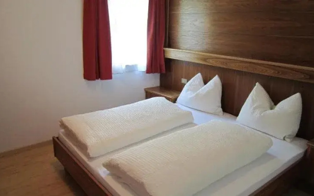 Aparthotel Garni Haus Hubertus