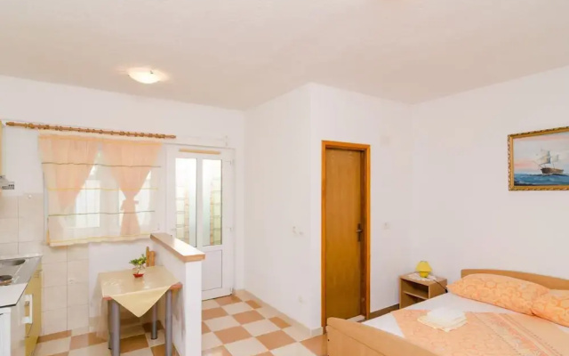 Apartments Skurla - Studio Apartment With Terrace