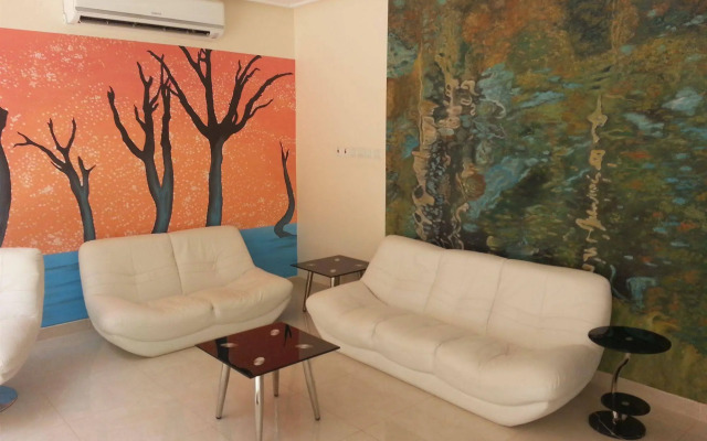 Al Amoria Apartments