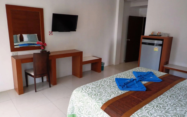 Sukcheewa Residence Phuket