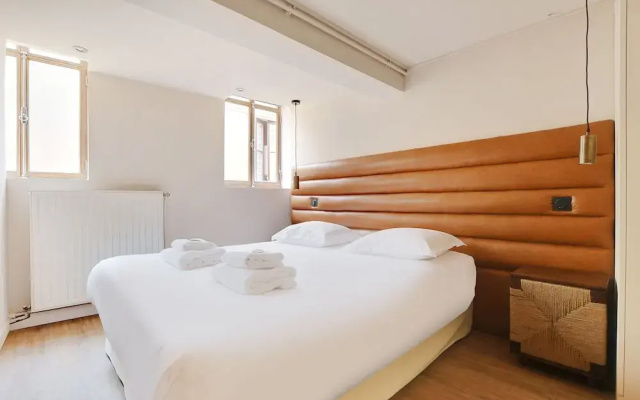 Amazing Duplex - 5br/10p - Montorgueil