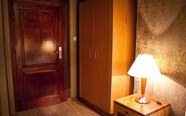 Hotel MCM Plus