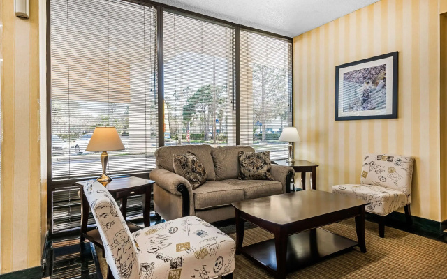Quality Inn Fort Pierce I-95