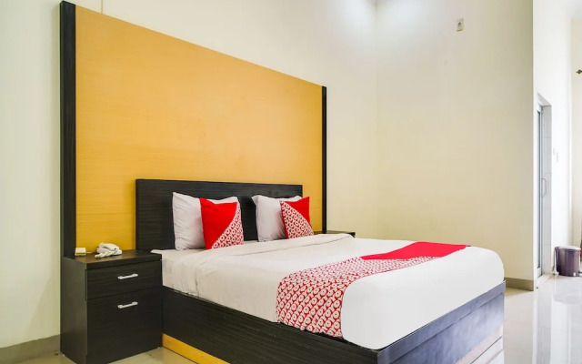Capital O 540 Esther Hotel