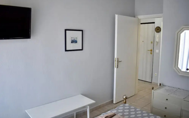 Alkyon Perea Apartments