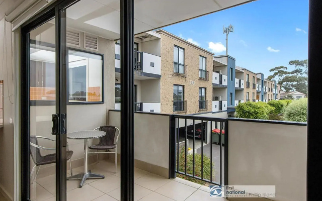 Unit 2-146 Thompson Ave Cowes