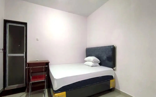 Hotel O Wisma Syariah Dian Near Pare-pare