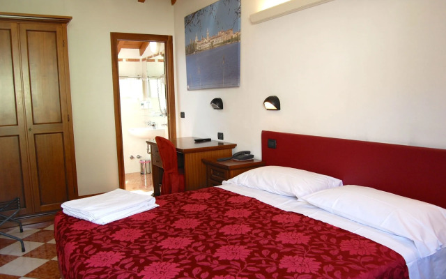 A Casa dei Gonzaga , Mantegna Hotels