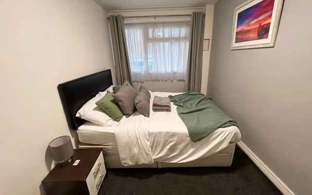 Beach Court Apartment