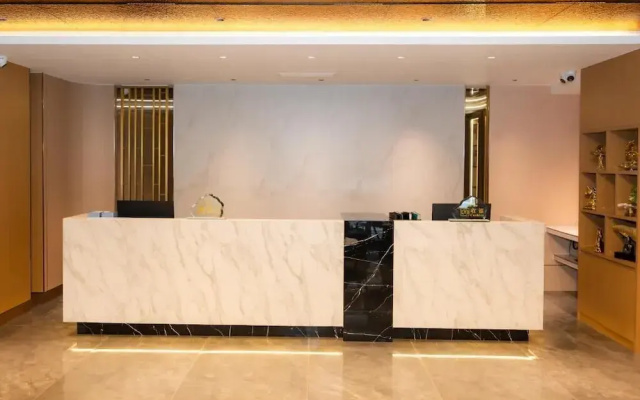 Jiuding Joy Hotel
