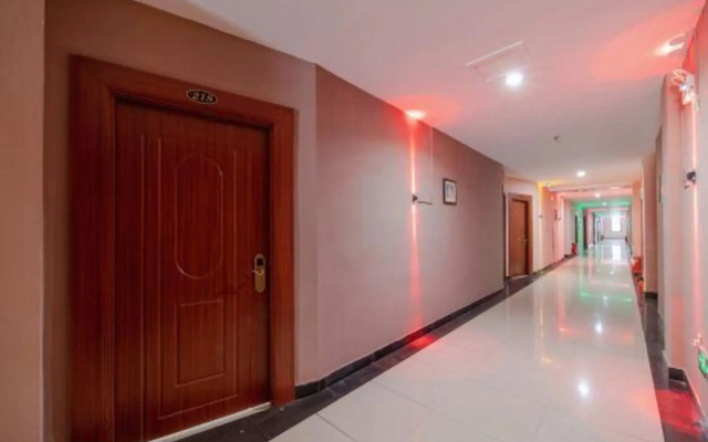 Shanghai Yuanxiang Lake Business Hotel