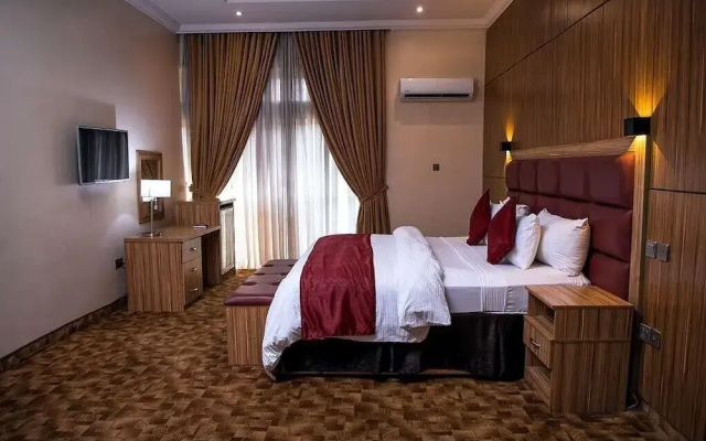 Elegant Hotel by Best Western Plus