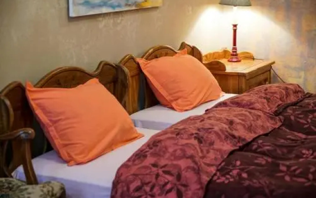 Rooster Hostel