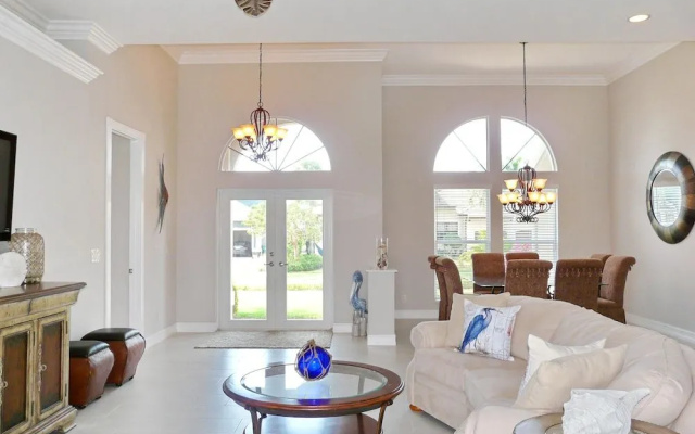 477 Driftwood Court